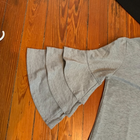 Simply southern tiered ruffle sleeves dress. Worn‎ 2x - Picture 2 of 4